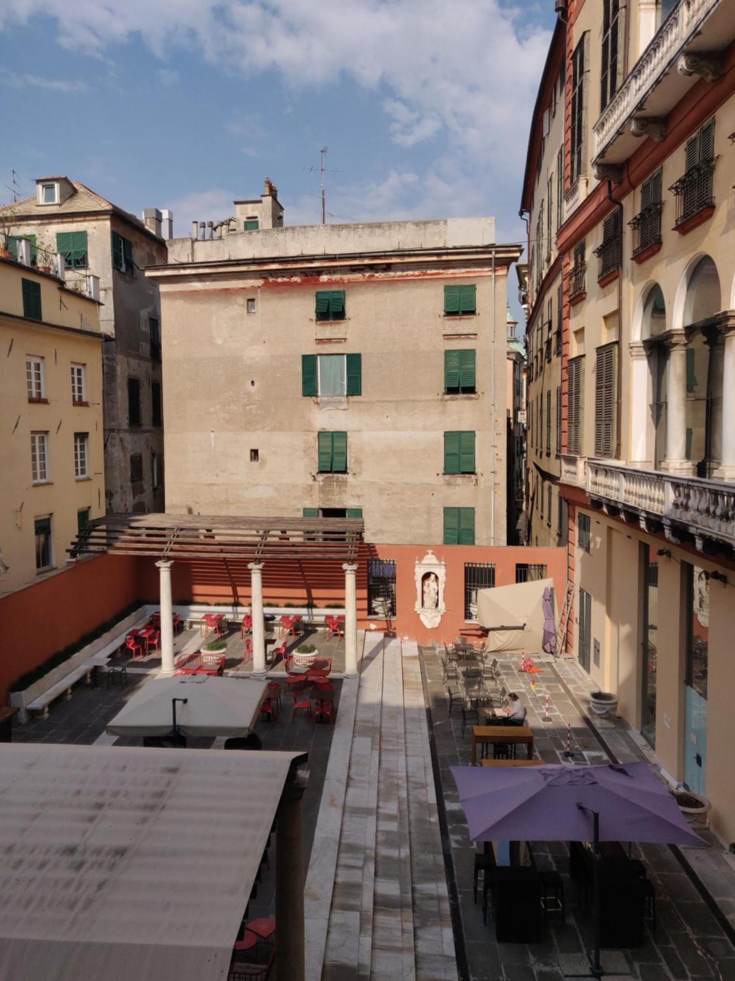 Una Finestra Speciale Su Palazzo Rosso. Monolocale Genova Kültér fotó